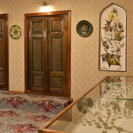 Mulberry Hotel Tashkent Esterno foto