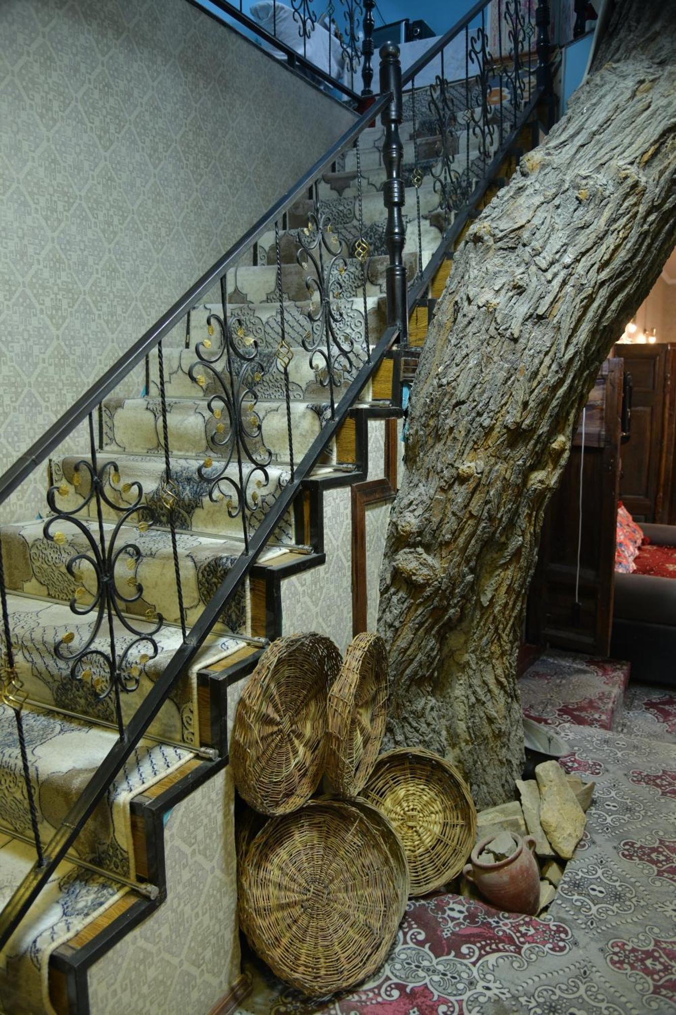Mulberry Hotel Tashkent Esterno foto