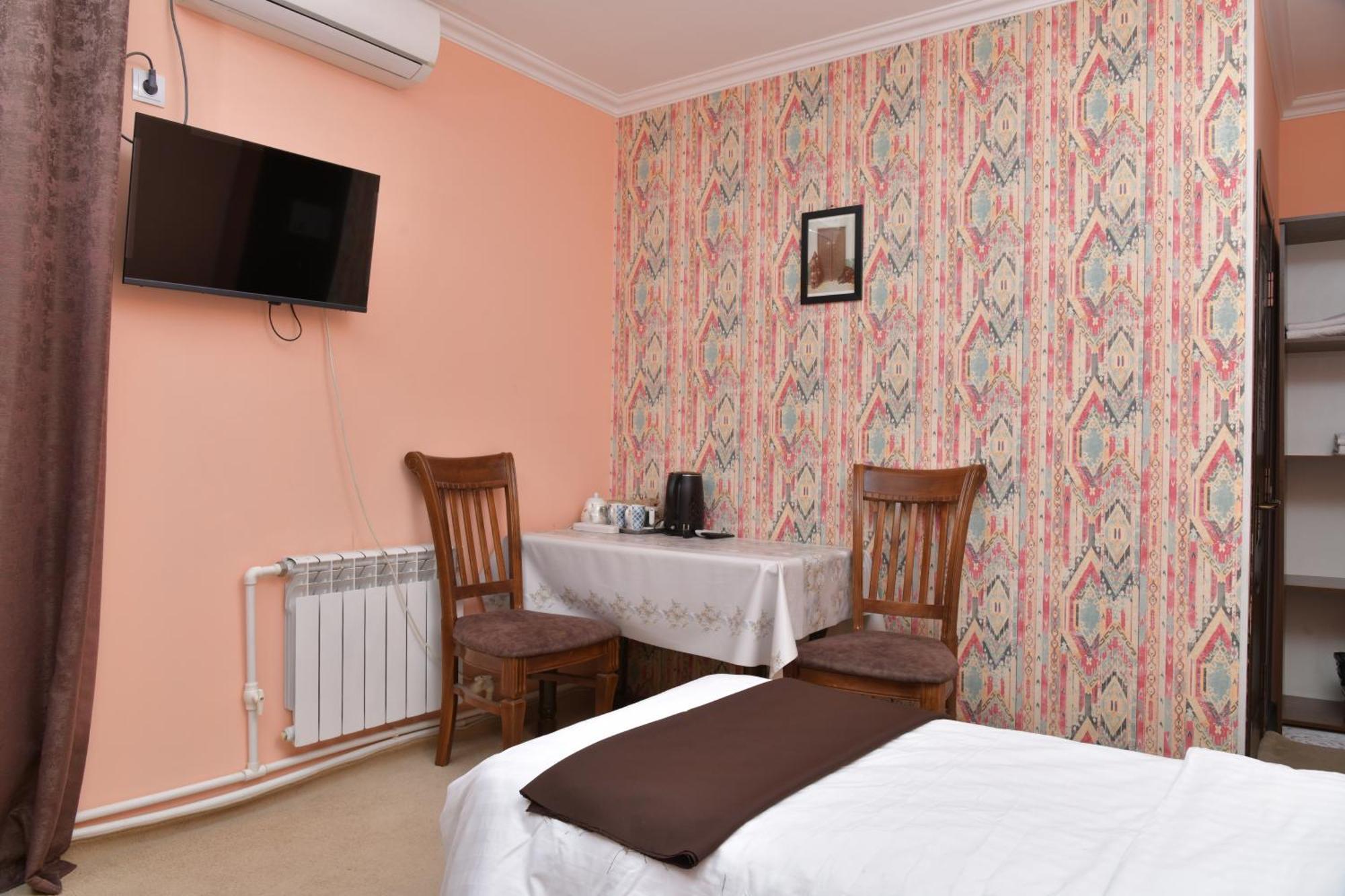 Mulberry Hotel Tashkent Esterno foto