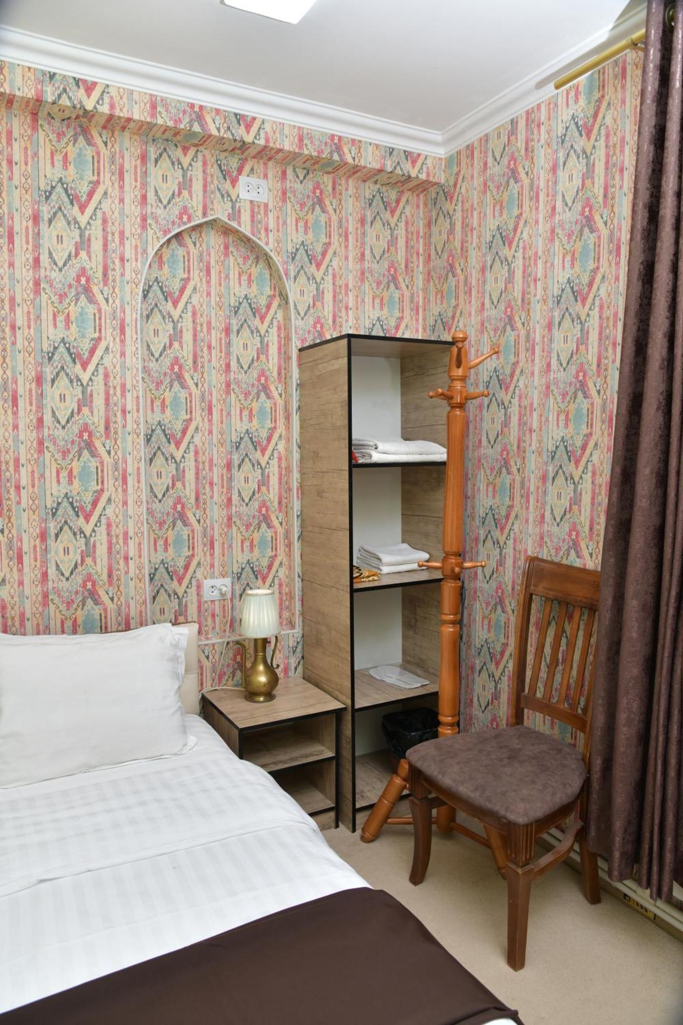 Mulberry Hotel Tashkent Esterno foto