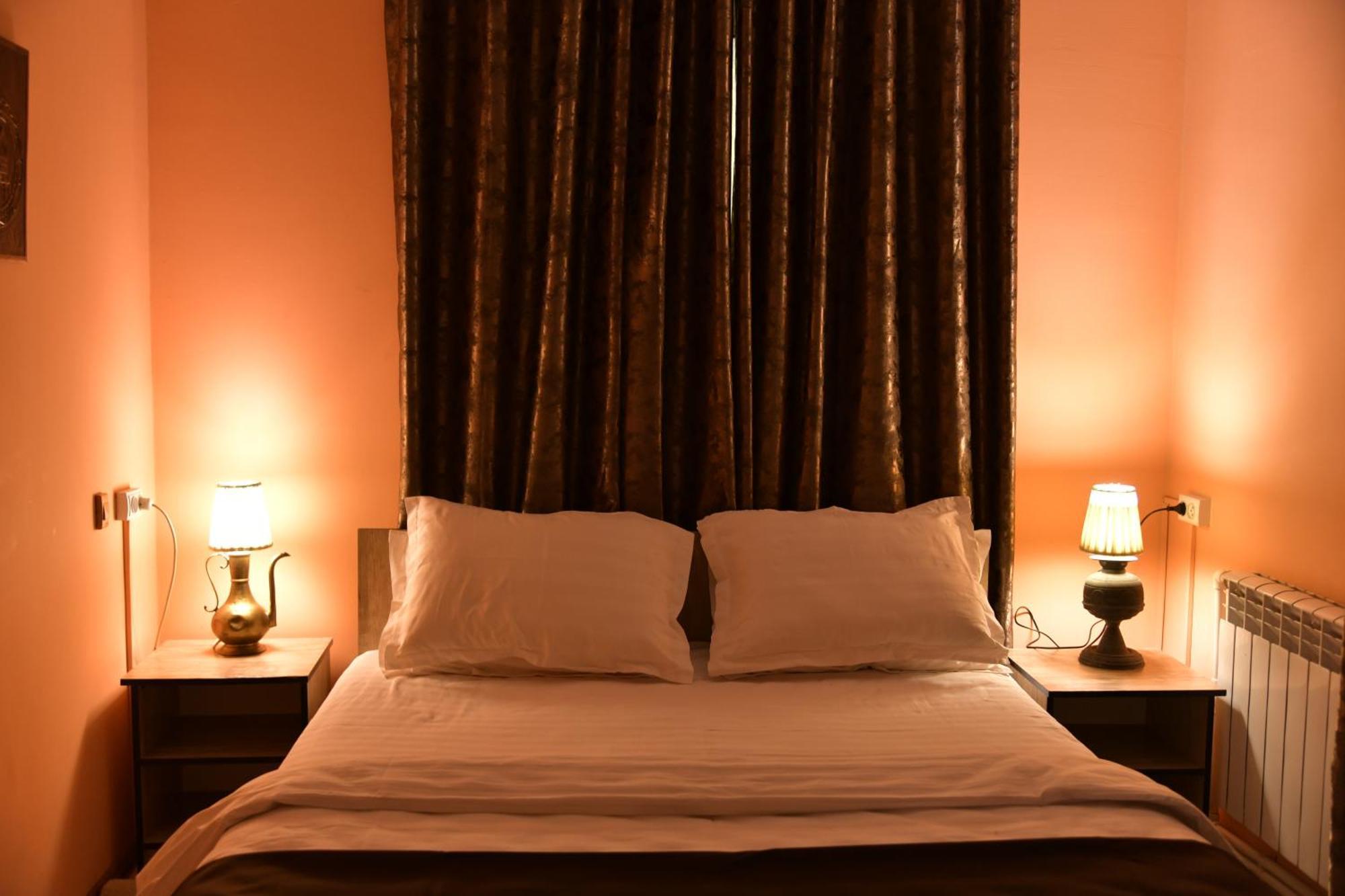 Mulberry Hotel Tashkent Esterno foto