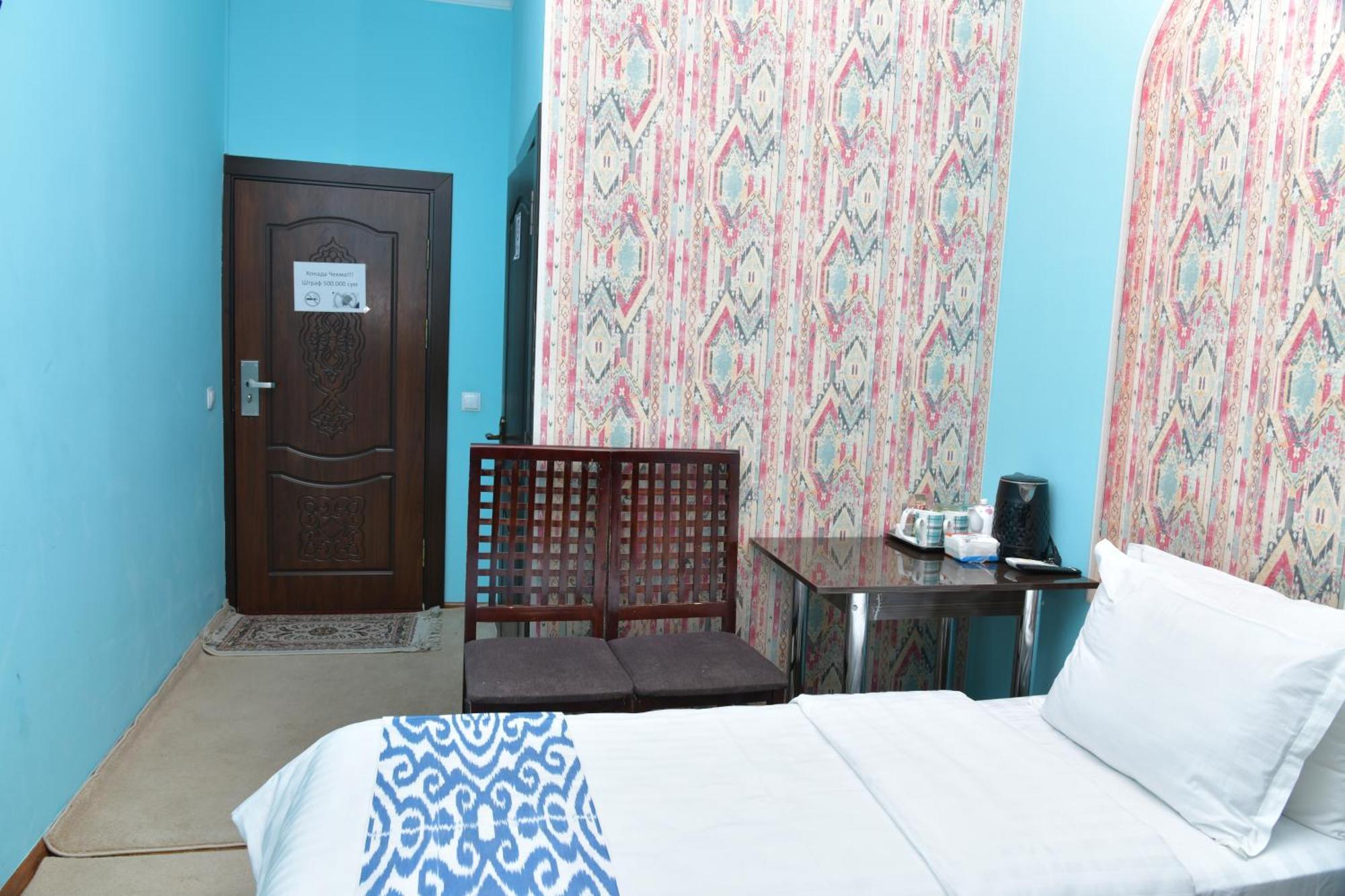 Mulberry Hotel Tashkent Esterno foto